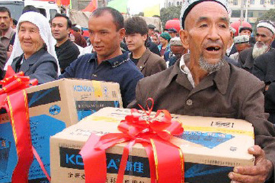 警惕“偽家電”問(wèn)題 家電下鄉(xiāng)政策實(shí)施中的挑戰(zhàn)與應(yīng)對(duì)